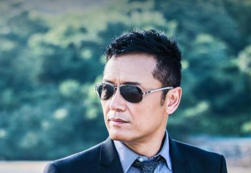 苗侨伟无线五虎互相帮助,五虎苗侨伟三哥