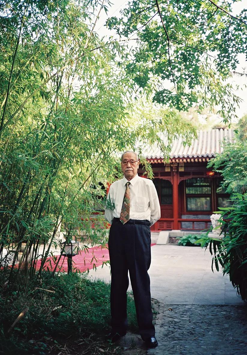 中国著名书画家董寿平作品,名家董寿平作品