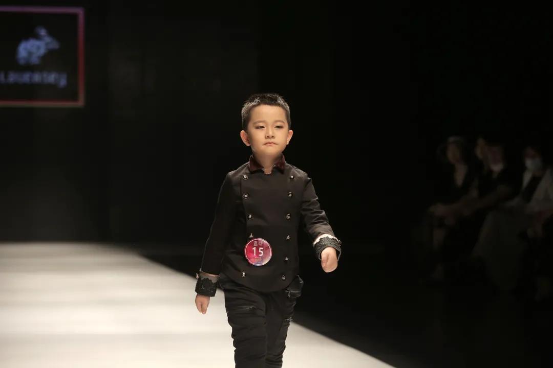 冠军服装城冬季,冠军服装城童装