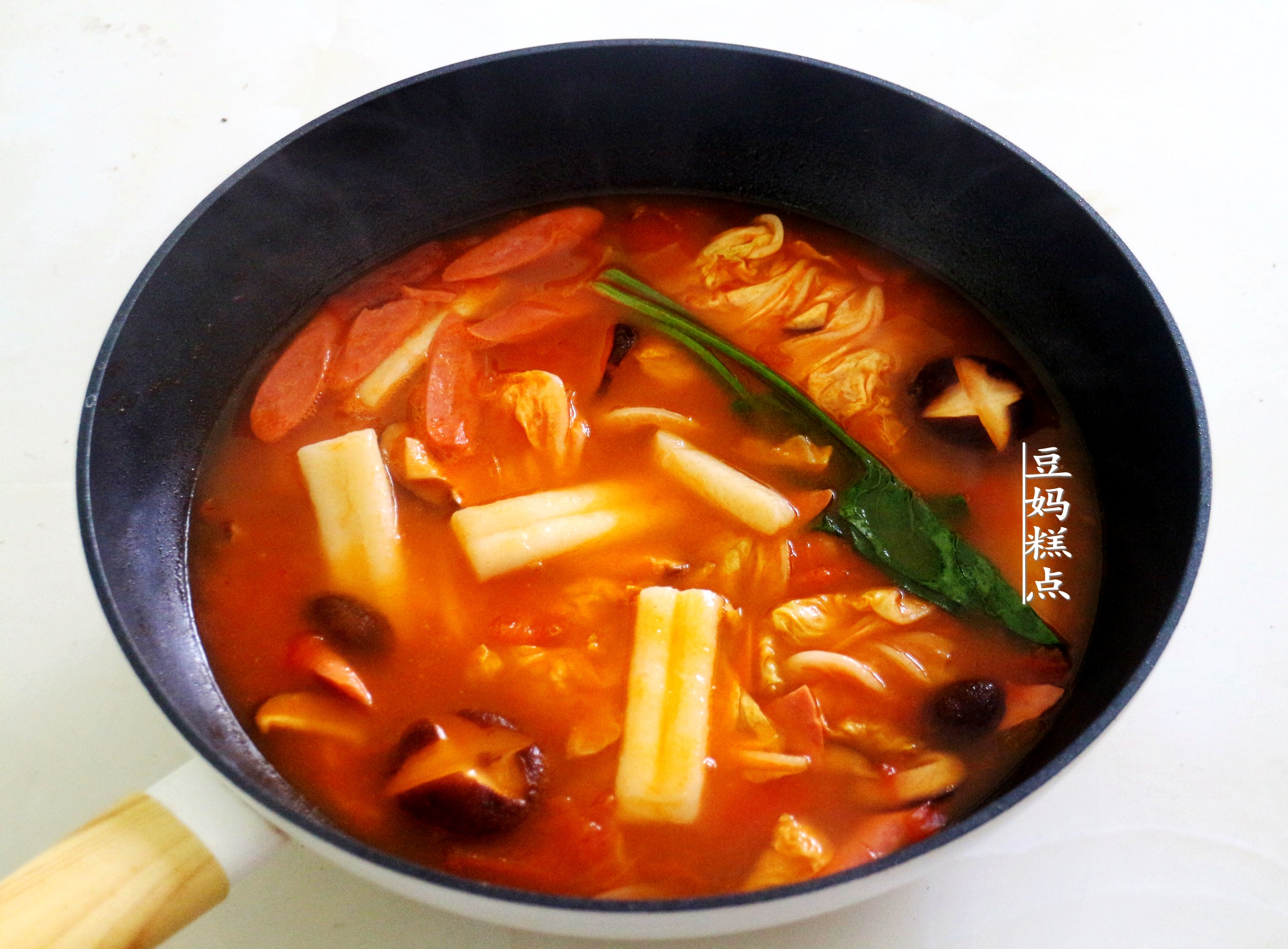 在家怎么熬出来的火锅汤底好吃,简单的自制火锅汤底