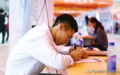 不治疗白癜风会有哪些影响?医生：白癜风的危害你必须重视