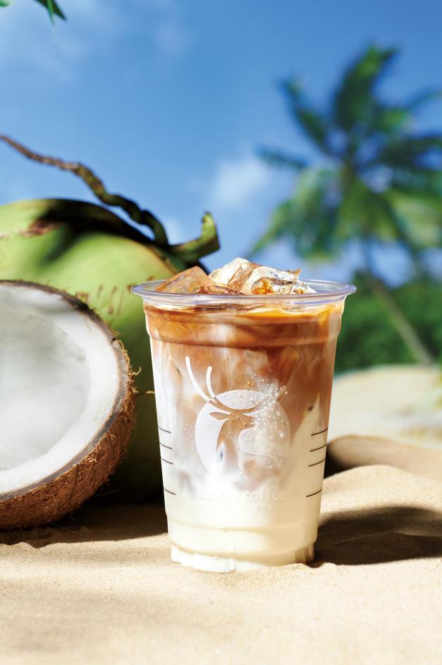 瑞幸咖啡最好喝的一款椰汁拿铁,和瑞幸一样的生椰拿铁咖啡