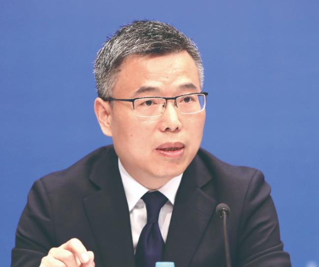 向着全面建成小康社会目标前进,向社会主义现代化强国奋勇前进