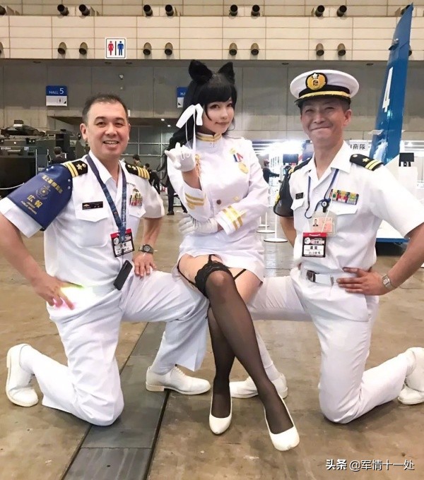 昭和男儿发动战争，平成废柴沉迷舰娘，日本*队军**是如何堕落的？