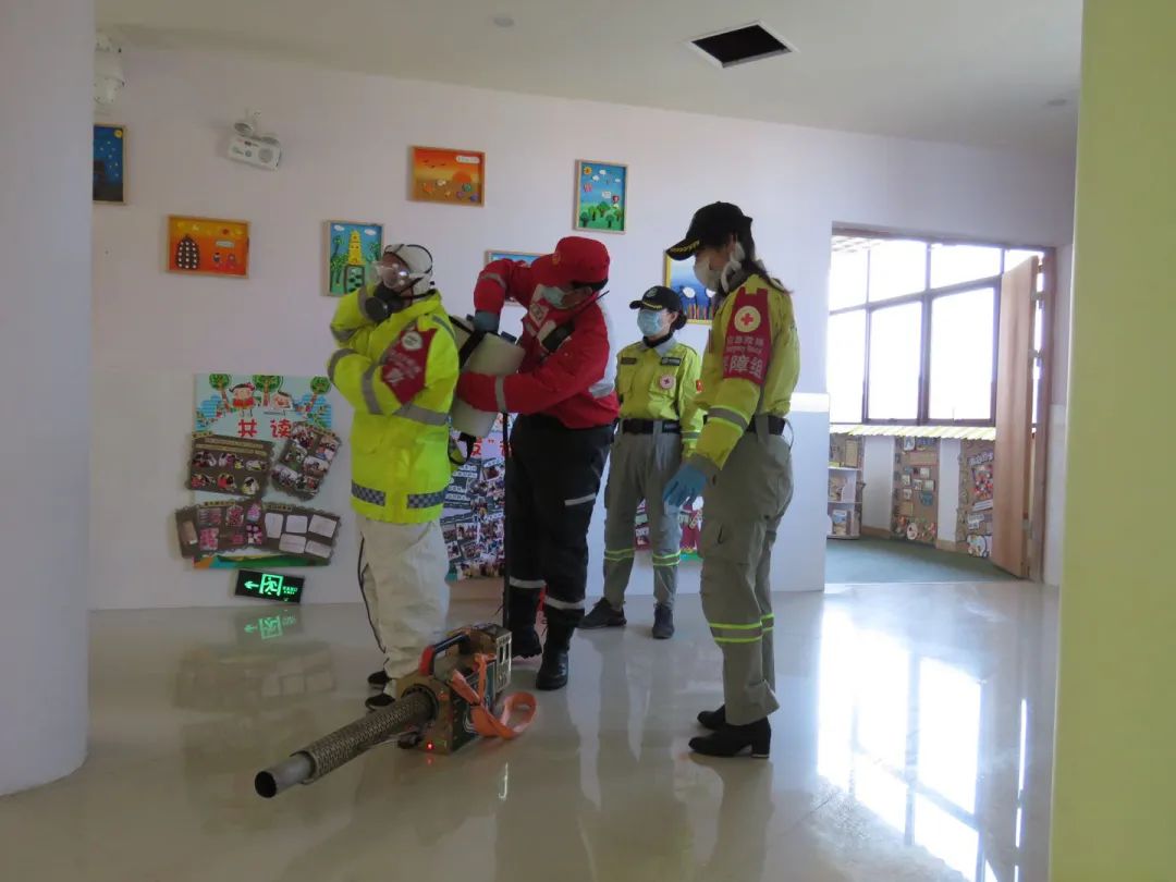 战疫一线同心协力共克时艰,战疫一线凝心聚力勇毅前行