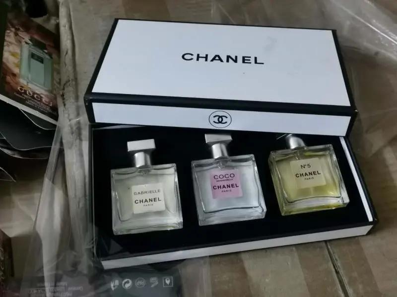 大牌香水在哪买正品便宜,网上买的大牌香水小样是真的吗