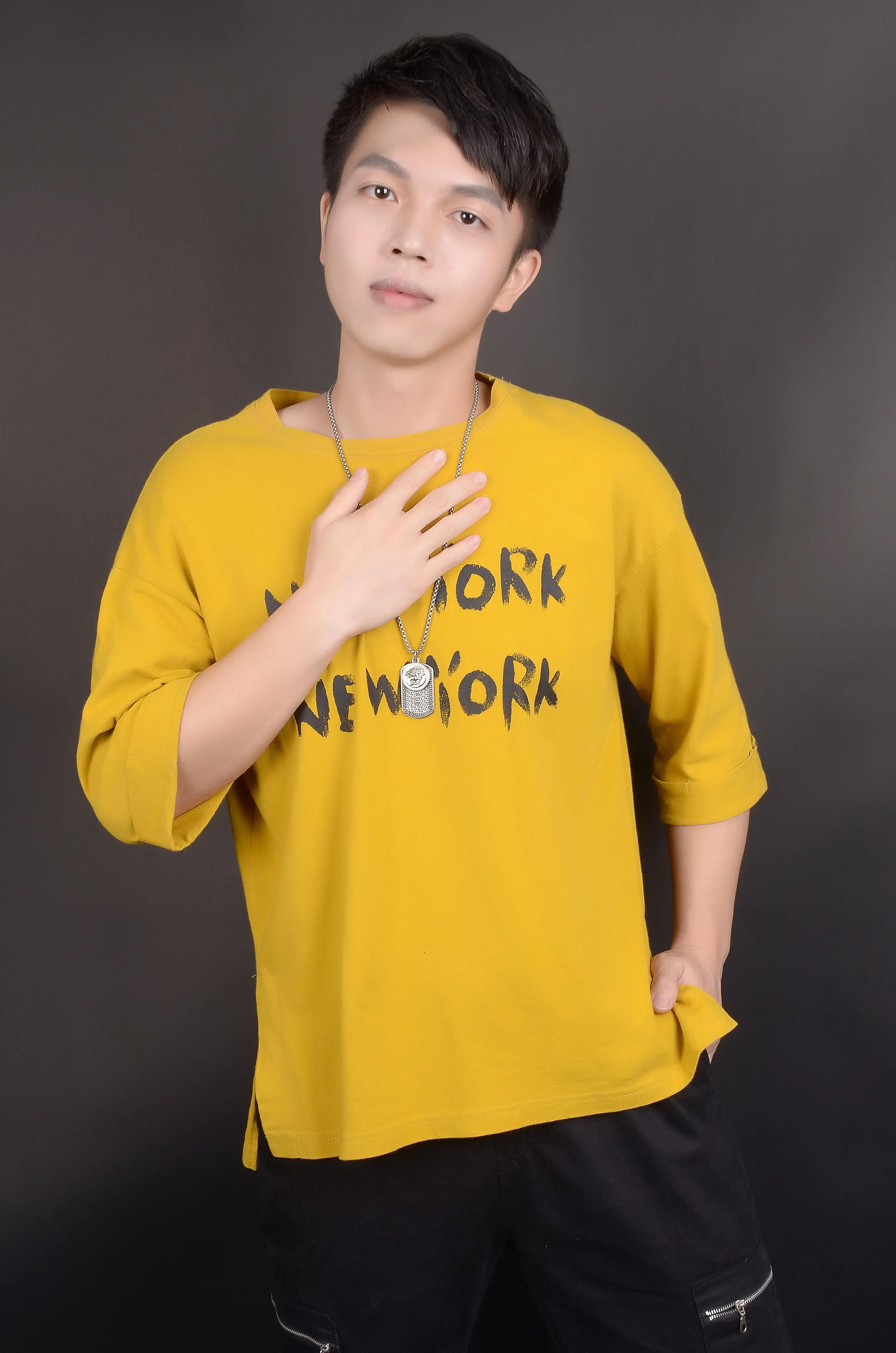 Hello我是Henry小锋好久不见！二年后我回来啦！