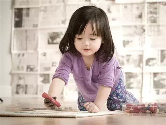 别逼孩子改变坏习惯,如何帮助4岁孩子戒掉坏习惯