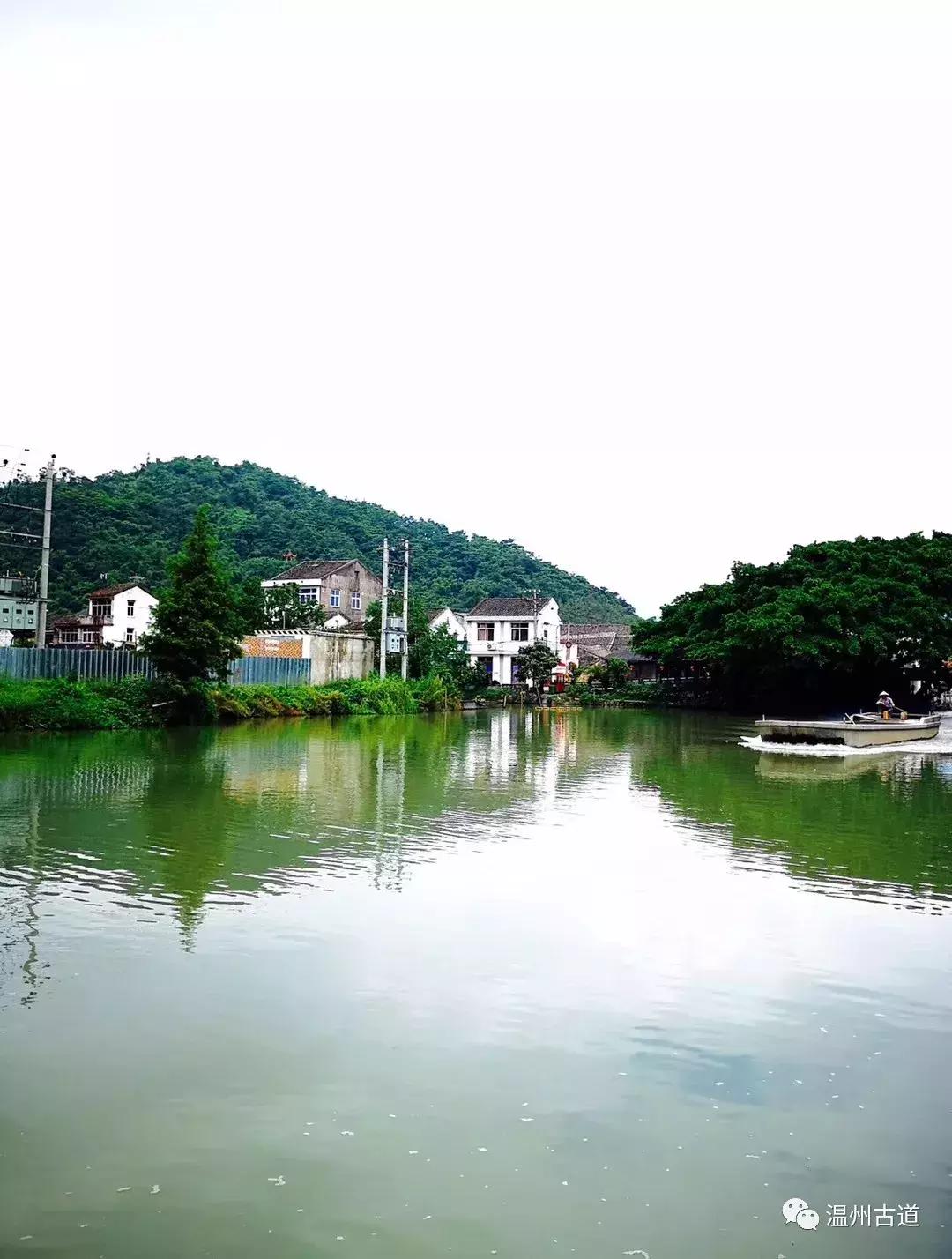 千年古村平阳县鸣山村古城夜景,平阳昆阳鸣山古村落