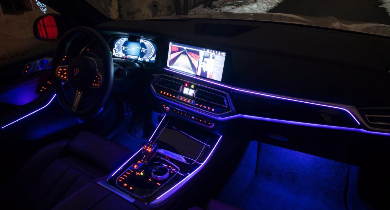 试驾国产宝马x53.0t跑高速,海外宝马x5柴油版冷启动