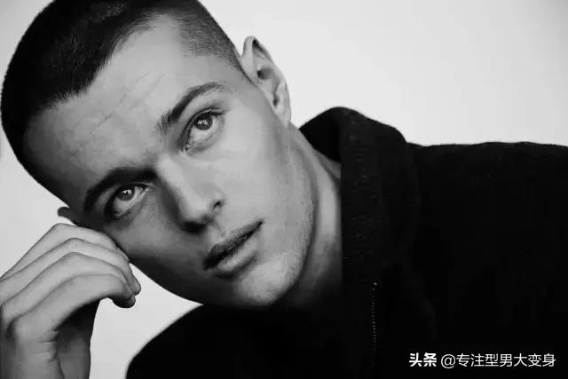 男生帅气发型痞帅,男生发型很酷很拽