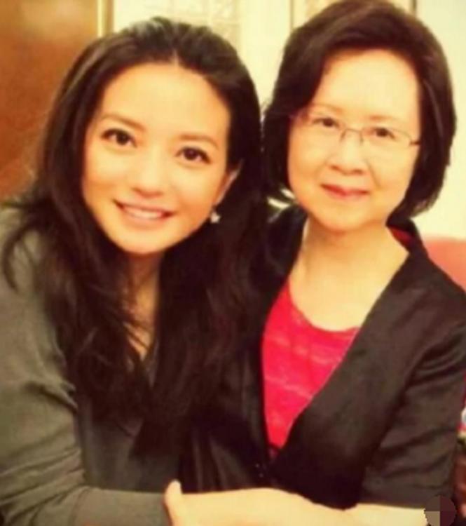 琼瑶评价赵薇事件,琼瑶评价赵薇完整视频