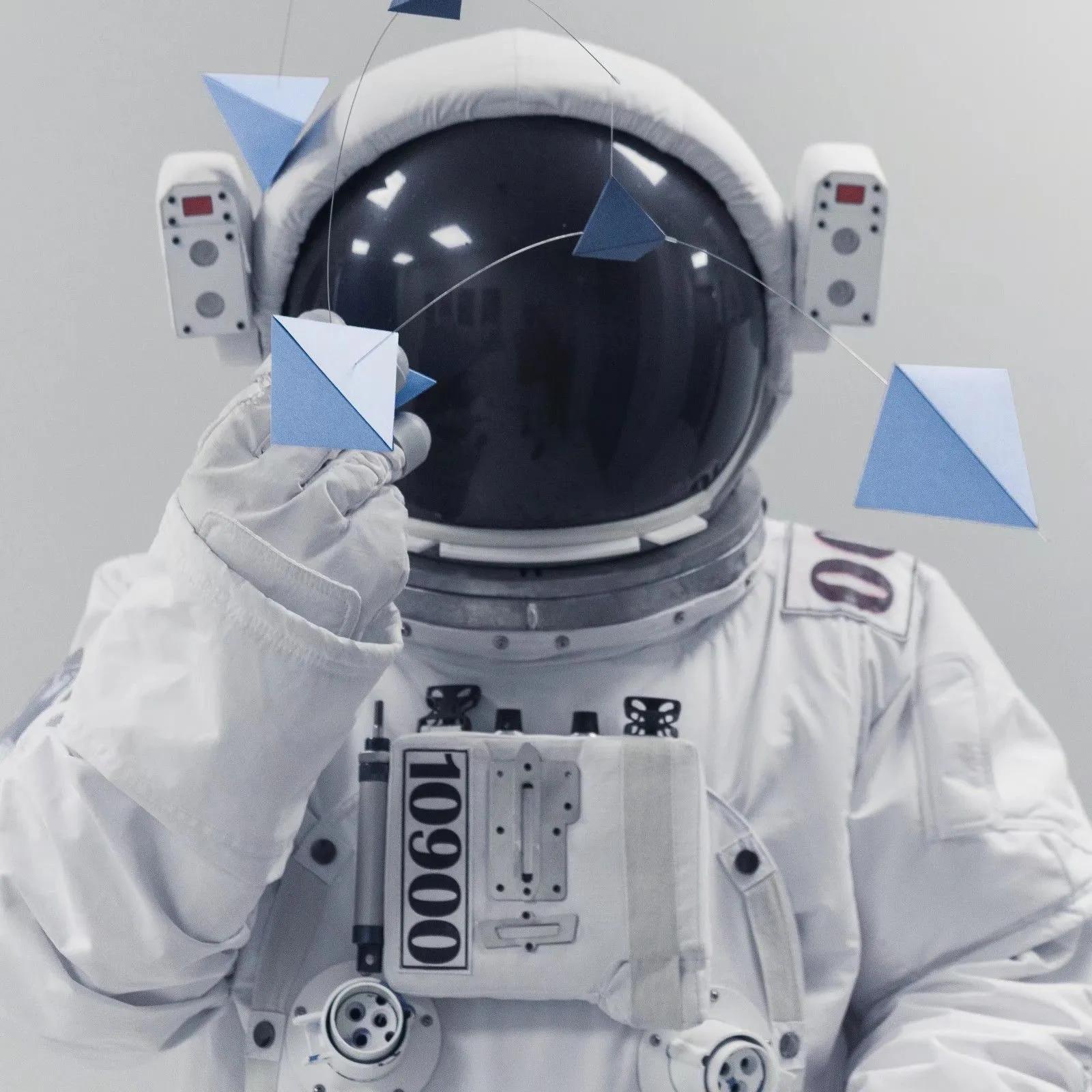 宇航员动态壁纸高清全屏120帧竖屏,太空壁纸高清4k宇航员火箭卡通