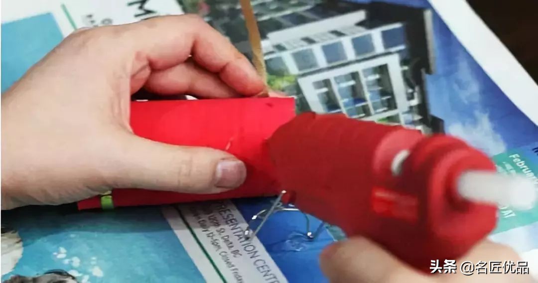 元旦手工彩纸鞭炮,元旦节手工鞭炮