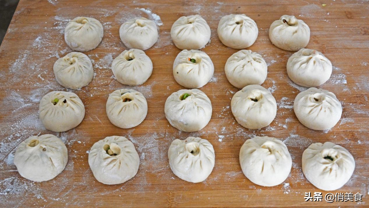 蒸包子千万不要直接下锅,蒸包子的8个技巧包子又大又软