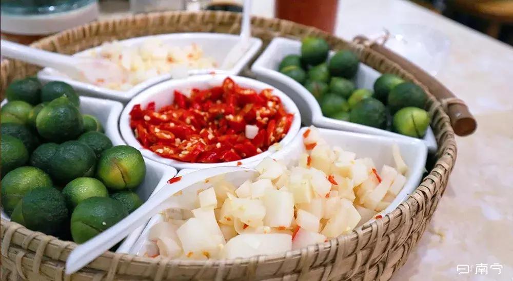 每个月总有那么几天想吃清淡的！没胃口的都被这碗粉治愈了