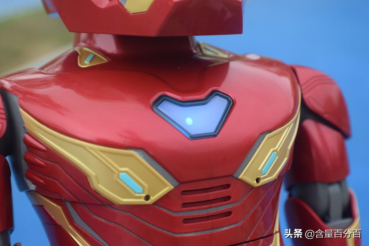 钢铁侠可变形手办,钢铁侠mark50手办