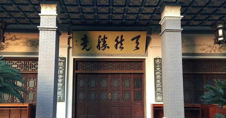 “越国敦煌”，1600多年的佛国洞天——新昌大佛寺