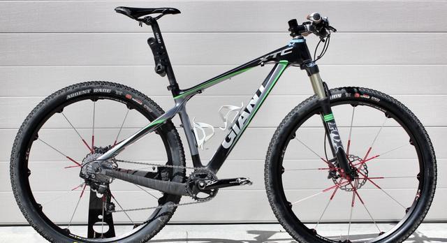 捷安特与永久山地车哪种好,捷安特哪款公路自行车最好