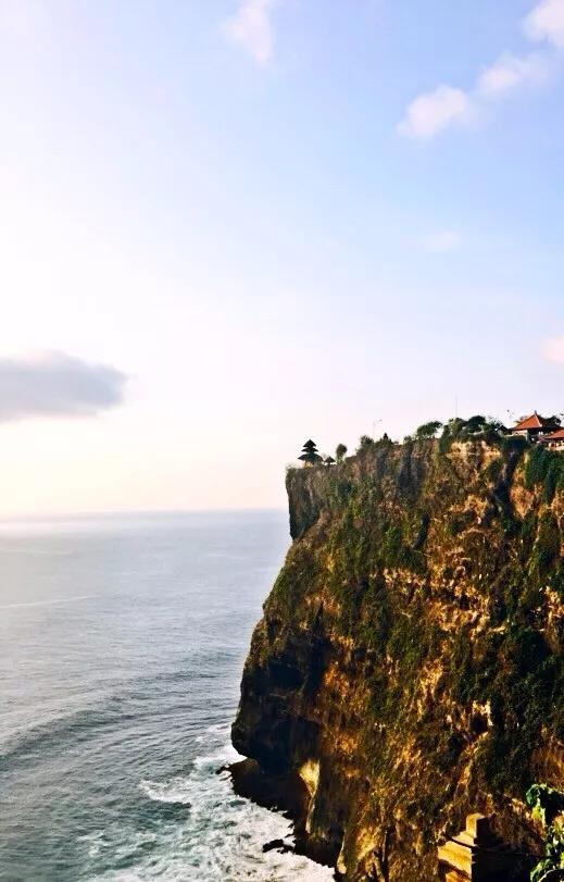 巴厘岛四季如夏吗,阳光明媚的巴厘岛