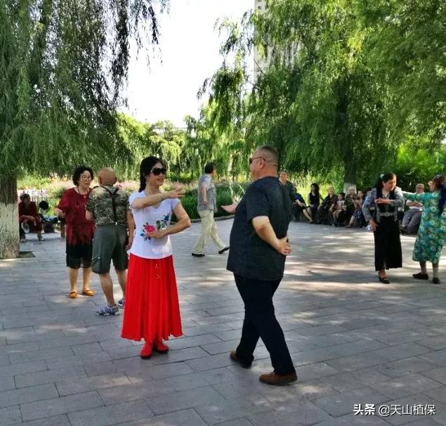 乌鲁木齐90后的南门回忆,乌鲁木齐人民公园记忆