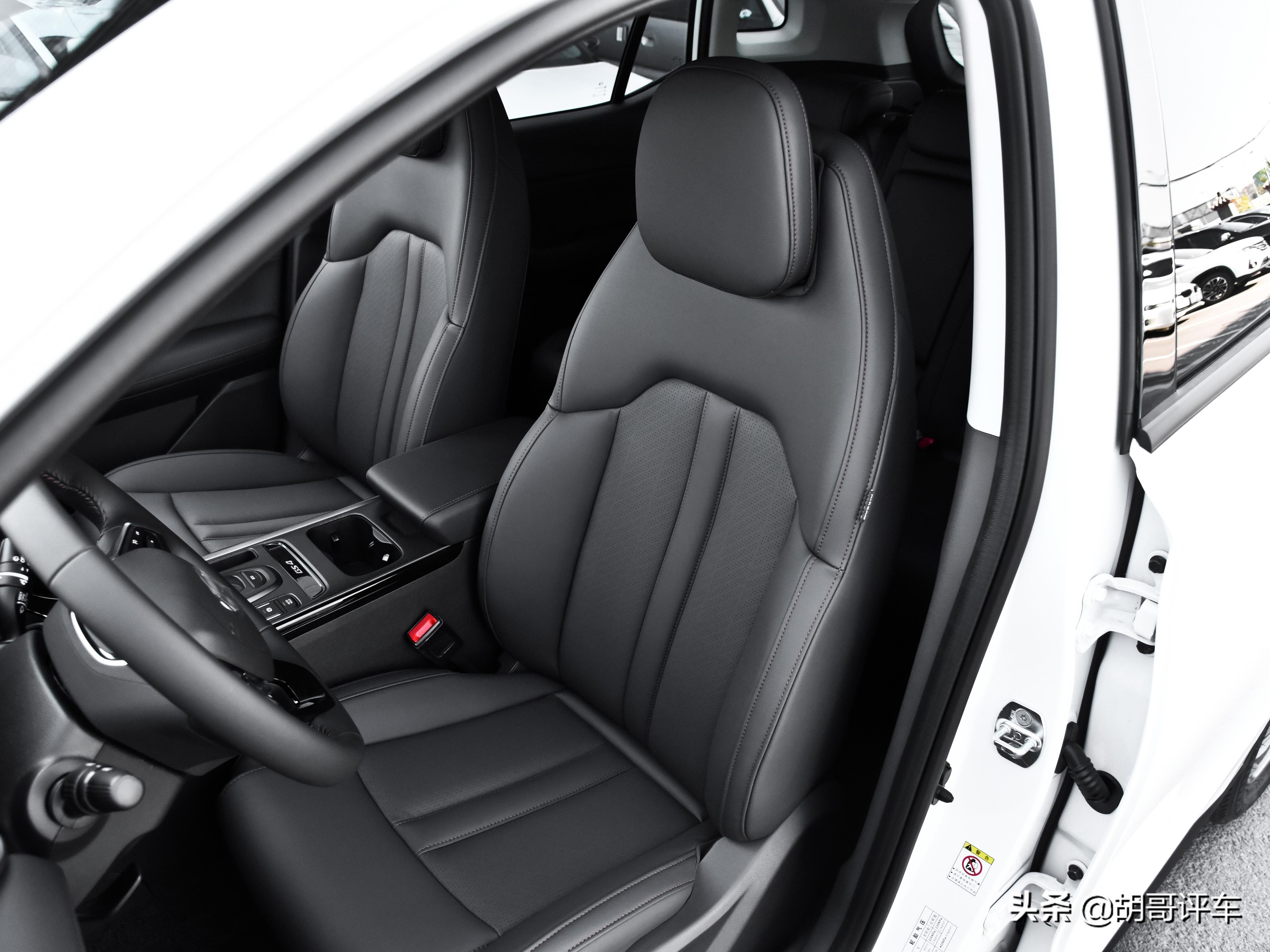 最低不到十万的suv,6到7万左右的国产suv颜值高的