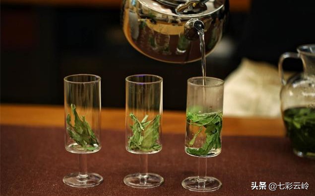 “云南科技扶贫百名县长直播”泸西：春风十里，不如在这里遇见你