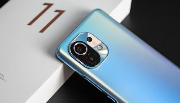 小米11对比华为mate40实际体验,小米11和华为mate40真实体验