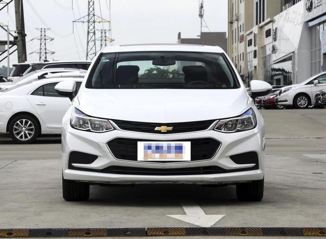 雪佛兰科鲁兹1.8是国几的排放标准,雪佛兰科鲁兹320自动悦享版落地价