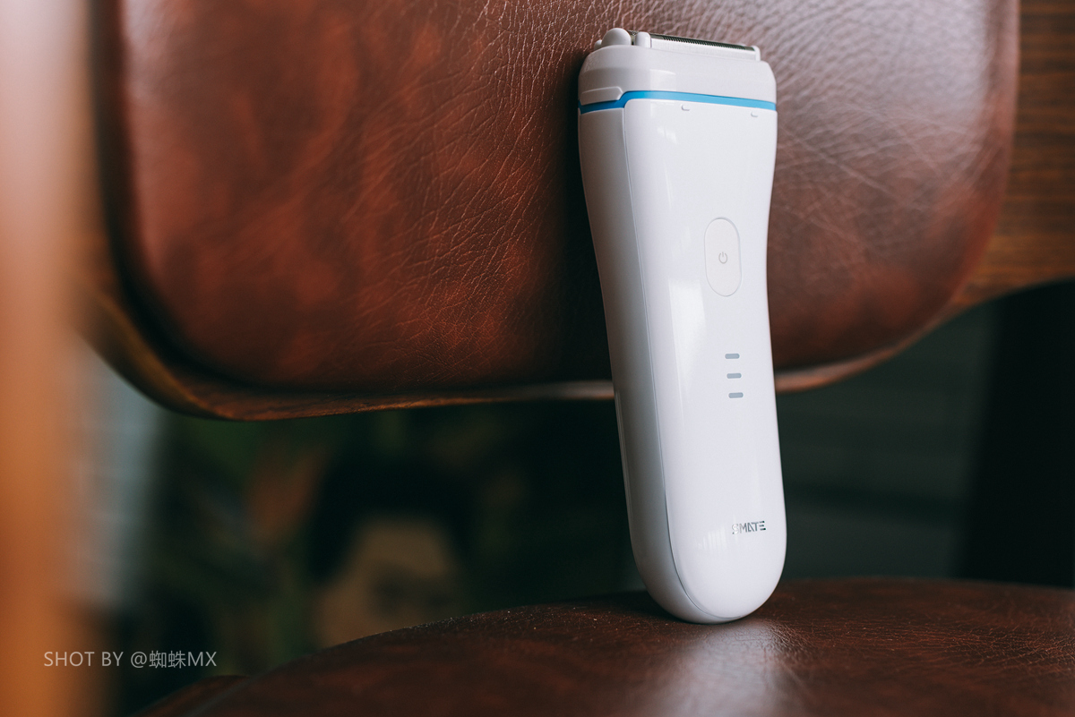 为了父亲的硬茬胡子，买了把须眉剃须刀，“割韭菜”的感觉真爽