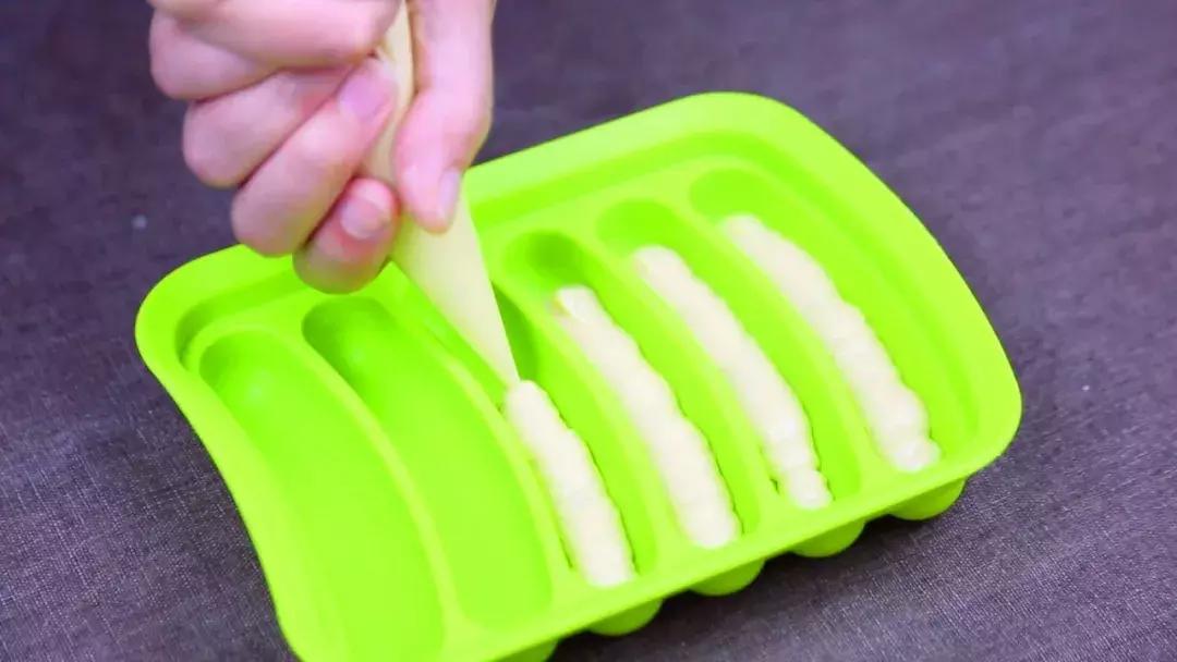 婴儿零食配料表有什么不可以吃的 (宝宝辅食零食必须现做现吃吗)