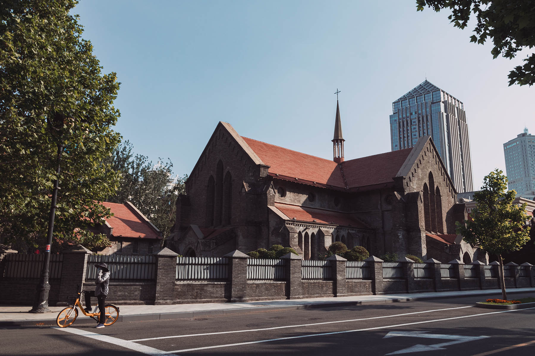 天津解放北路离哪个景点近,外滩为何被叫做远东华尔街