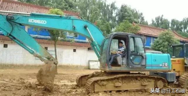 买了挖机没活干,买了挖机不会开怎么办