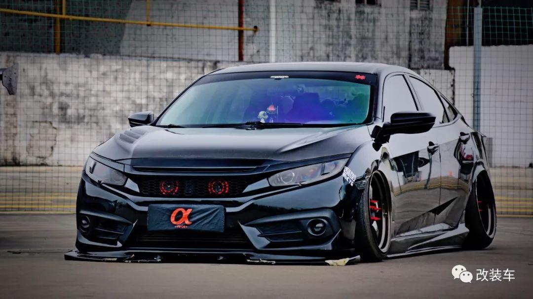 我不再是秒天秒地的10代思域,而是不务正业的手动玩家!