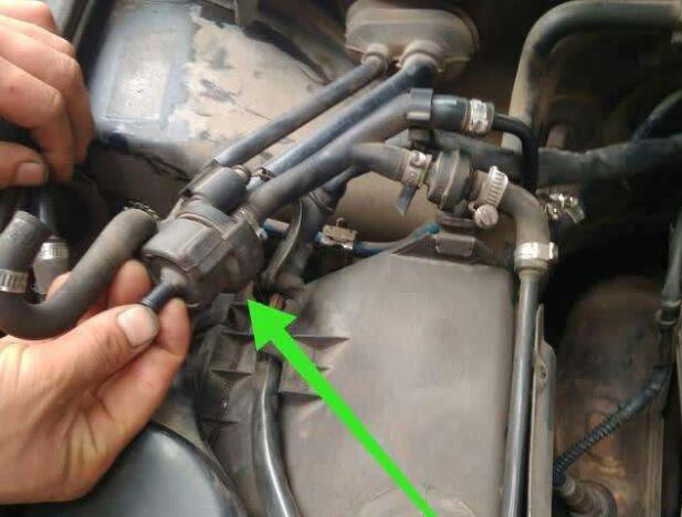 汽车油耗升高的原因有哪些,汽车油耗增高了有哪些原因