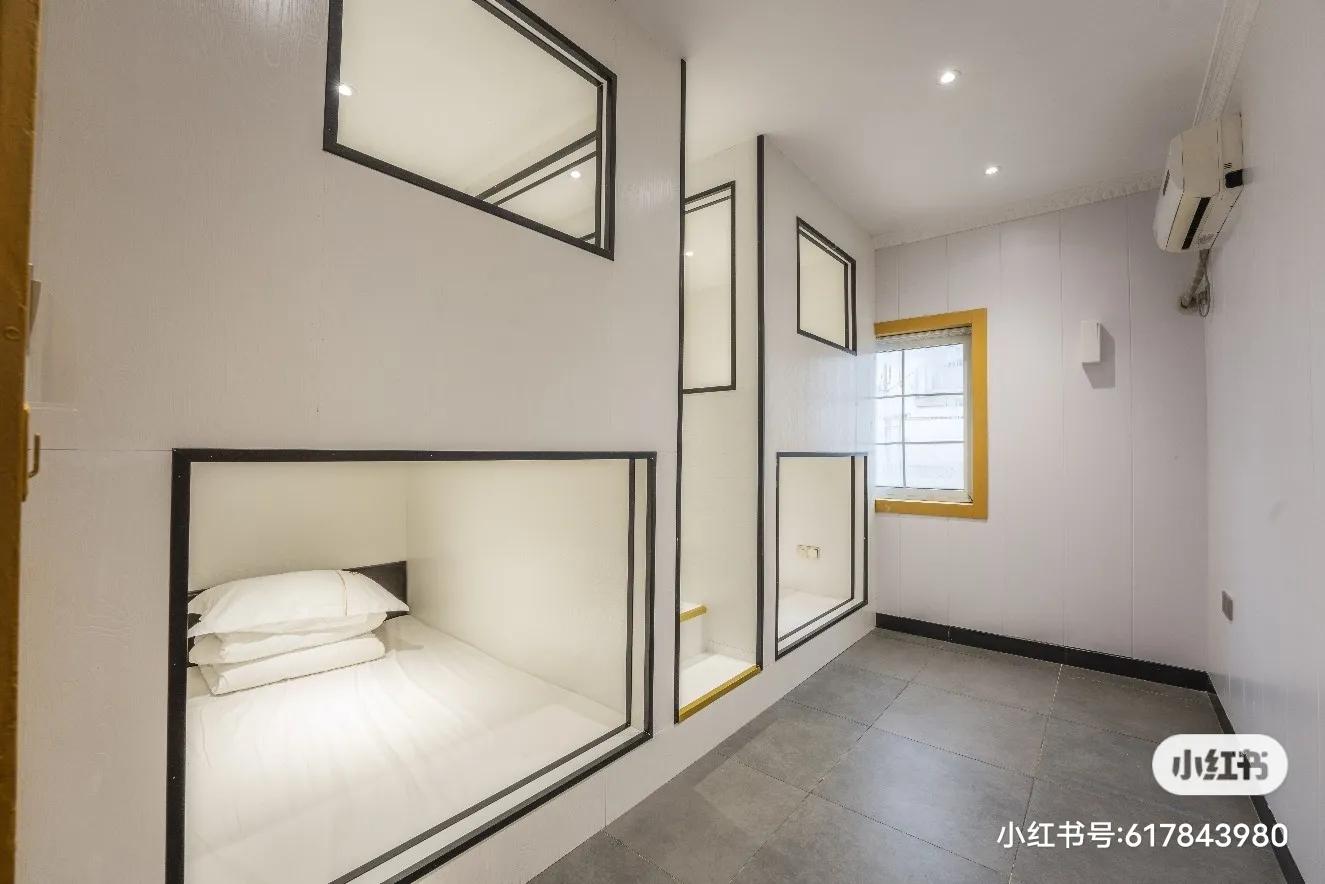 威廉古堡别墅轰趴环保路,威廉古堡年会团建别墅轰趴馆