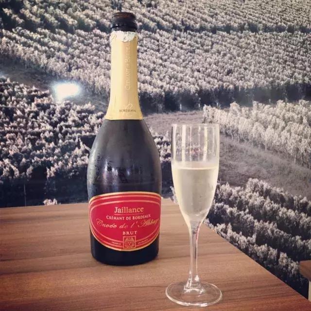 起泡酒的10大问题,起泡酒的正确开启方法