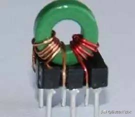 电感线圈种类及特点,电感线圈和电感器有什么区别