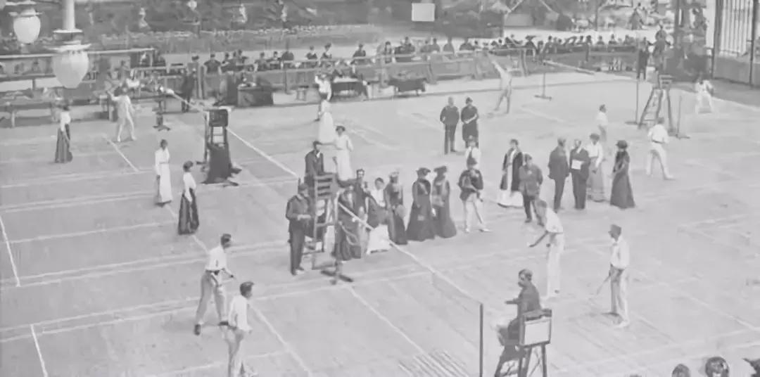 羽毛球入门超强干货,羽毛球初学者入门起手教学