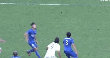 男足的基本过人动作,男足经典球