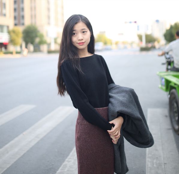 杏色毛衣穿搭女秋冬,冬天的毛衣怎么穿更好看