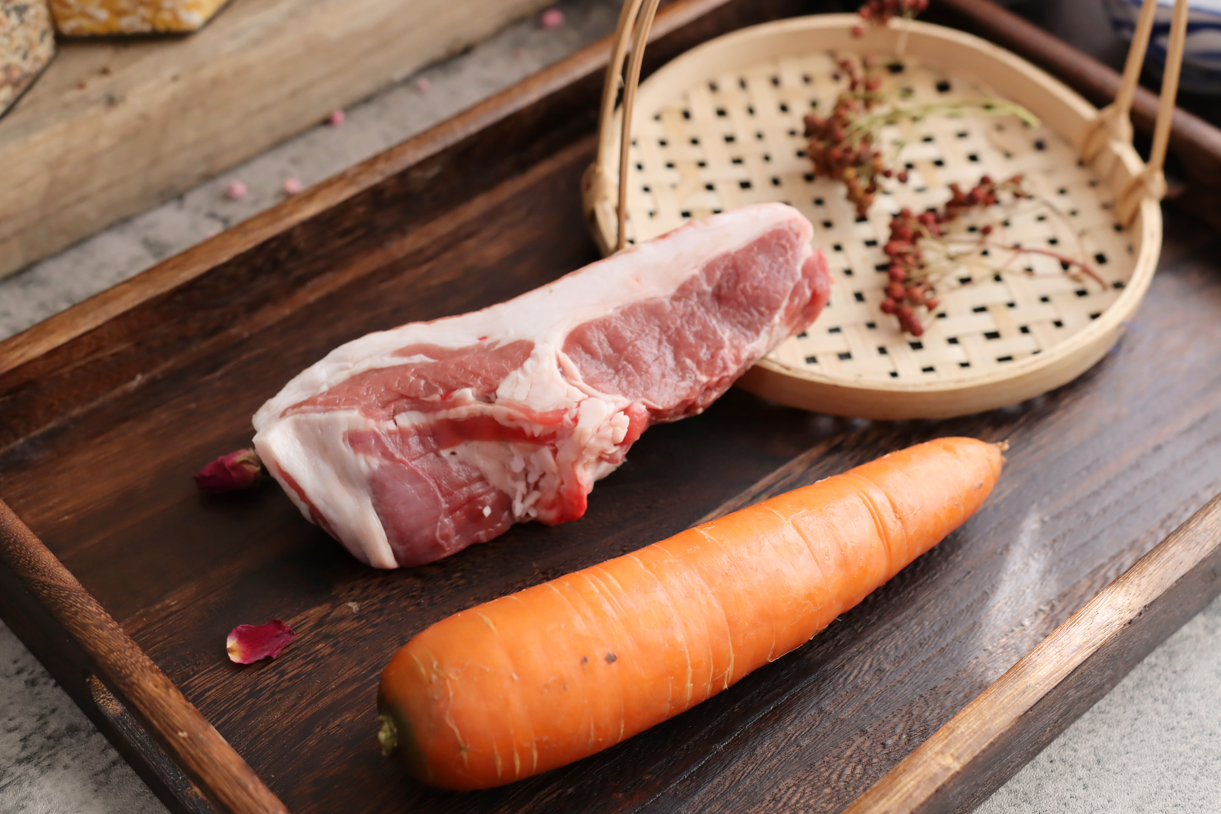 煮羊肉汤放料酒,煮羊肉汤要不要撇浮沫