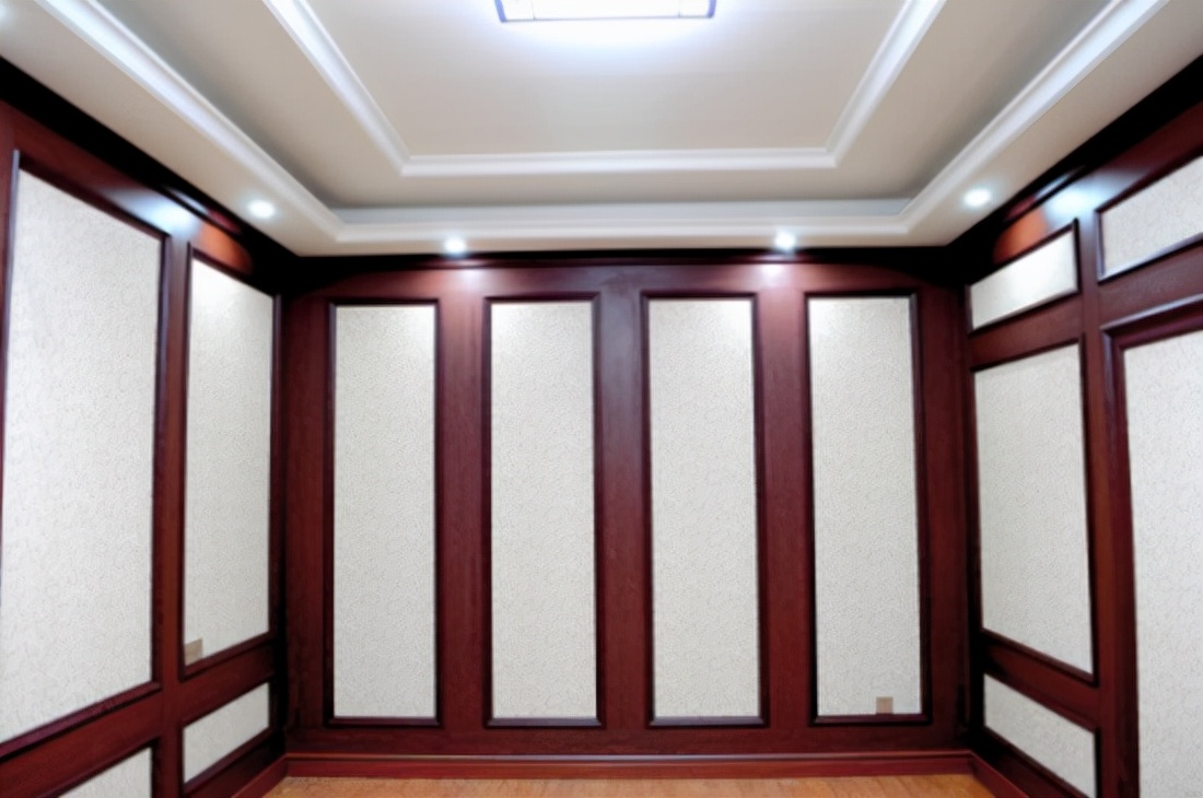 马桶漏水楼下漏水找什么人修,马桶漏水换了排水阀还是漏水