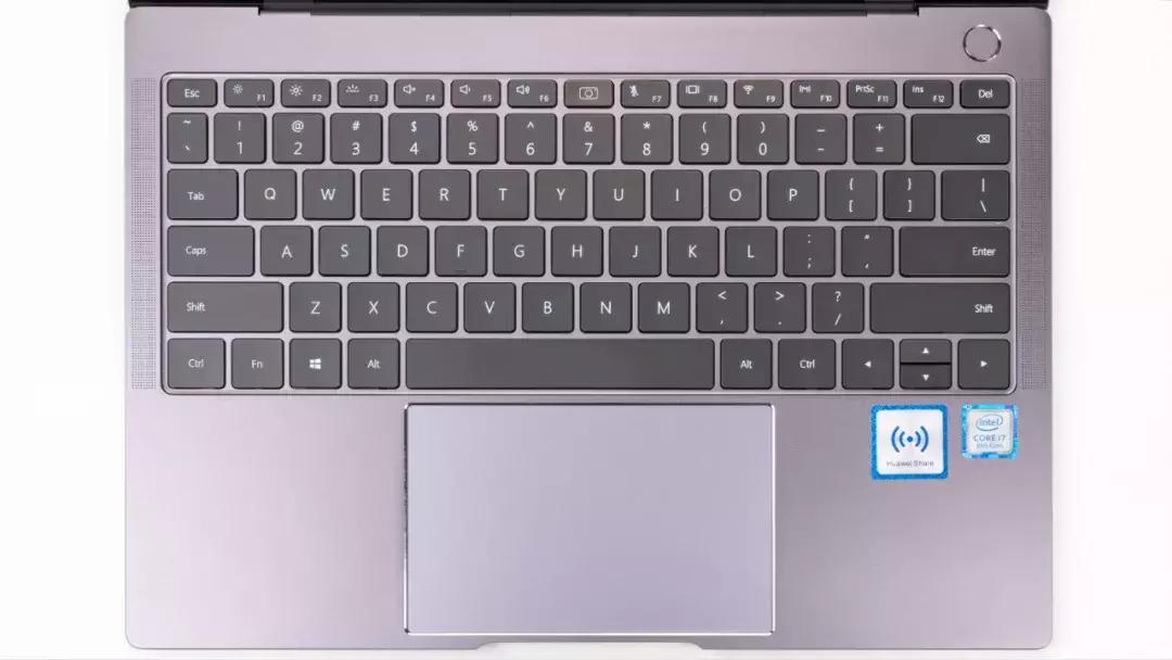 后期可以升级性价比最高的笔记本,聊一款拥有划时代意义的笔记本