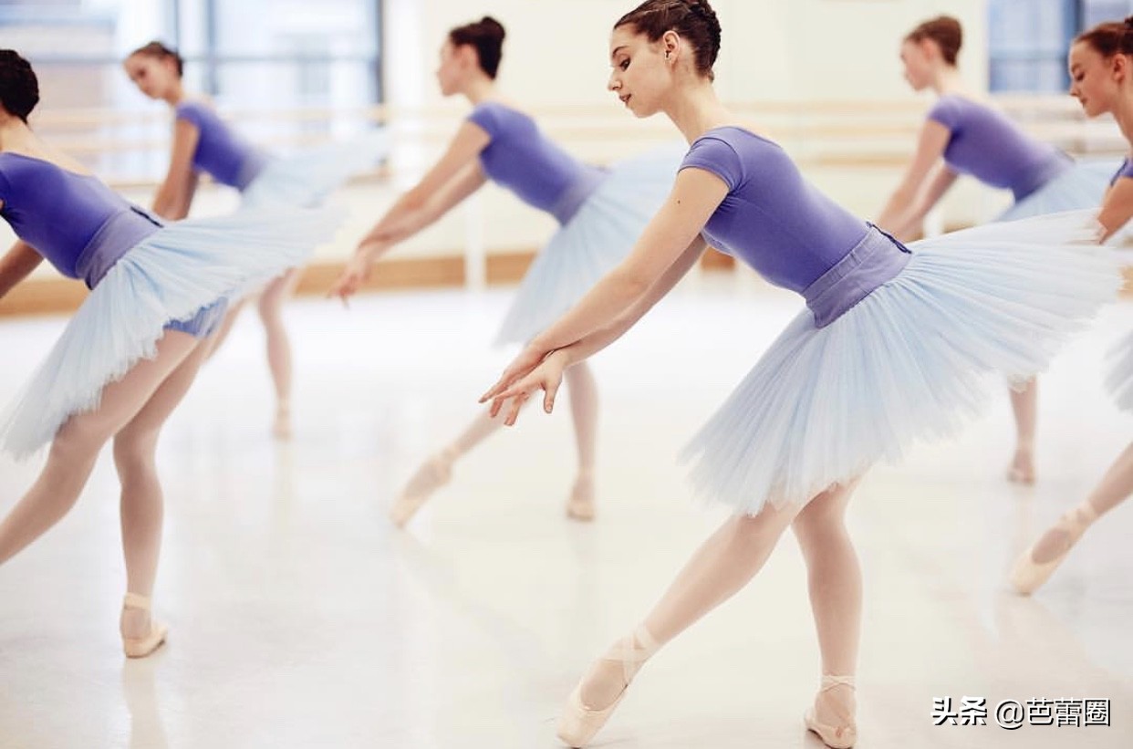 世界顶级芭蕾舞蹈学校,走进世界舞蹈视频完整版