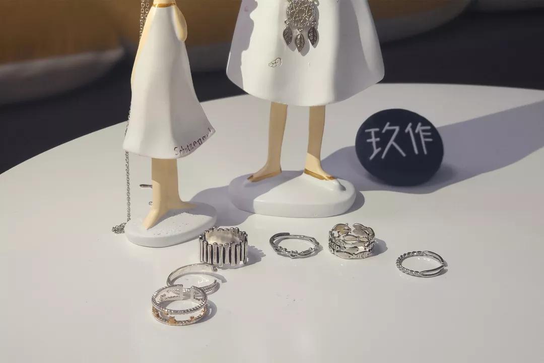 适合女性大学生的小本创业,适合大学生的小本创业项目如何做