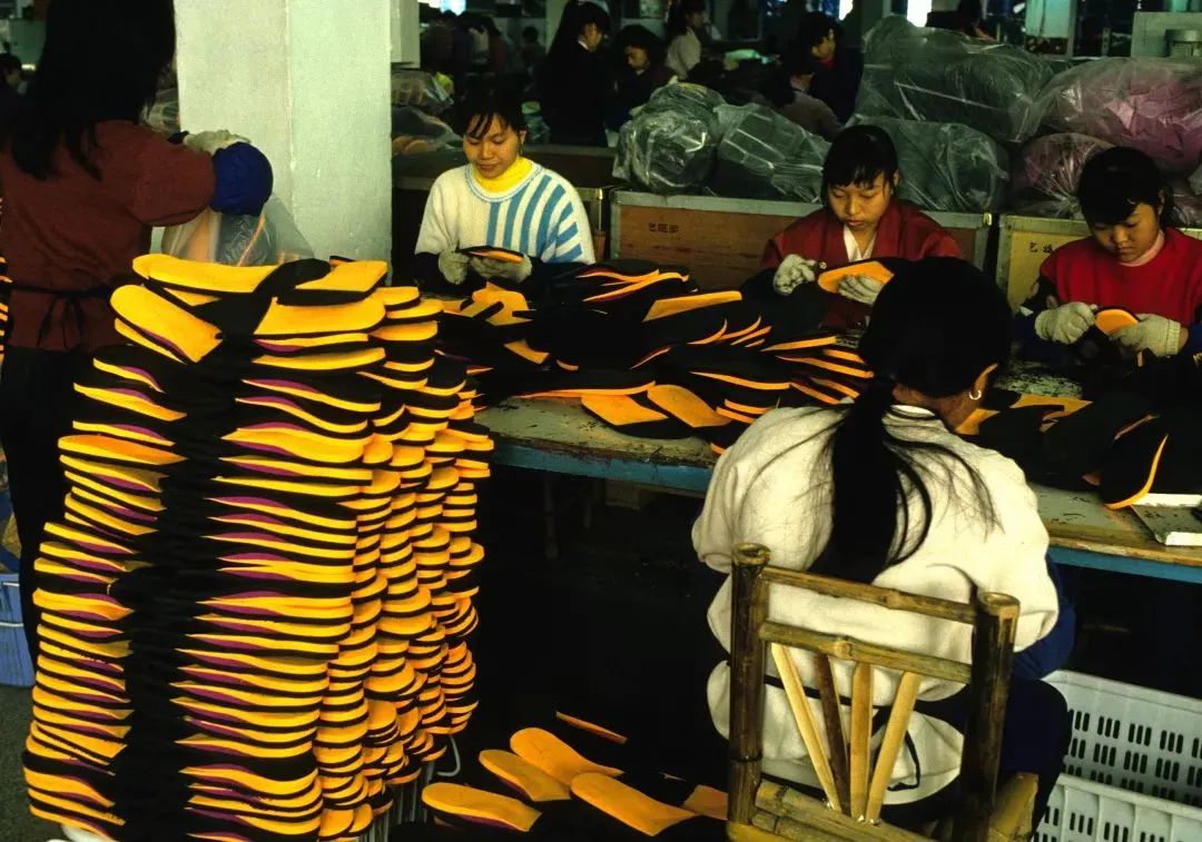 fila怎么走红的,范德彪红色斐乐