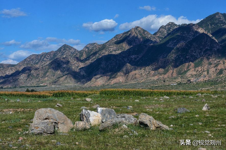 山阴县，胡峪口一代的长城