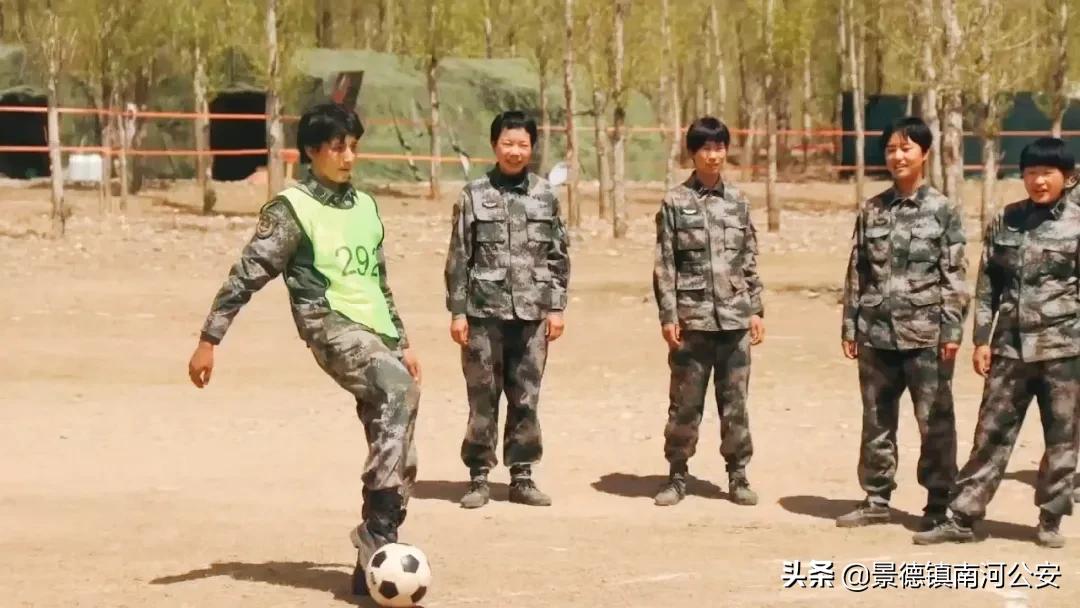 复旦川籍小姐姐,复旦小姐姐采访后续