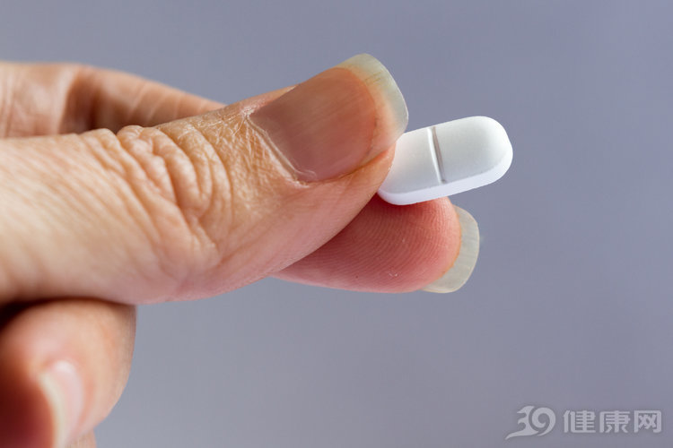 护肝片正常人可以吃吗,护肝片是否伤胃